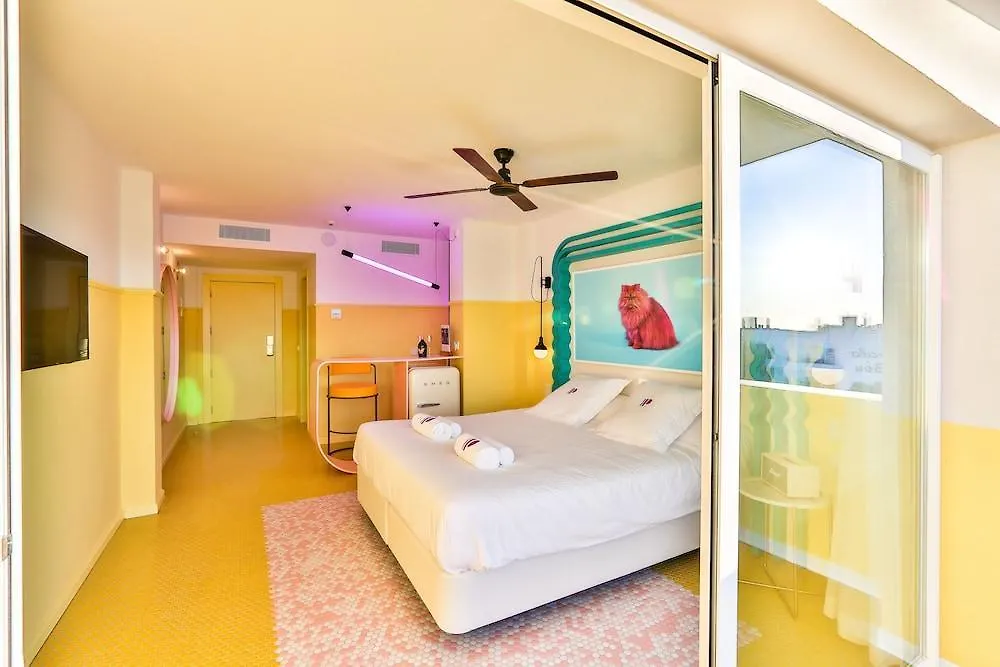 Apartamentos Blue Star (Adults Only) San Antonio  Spain